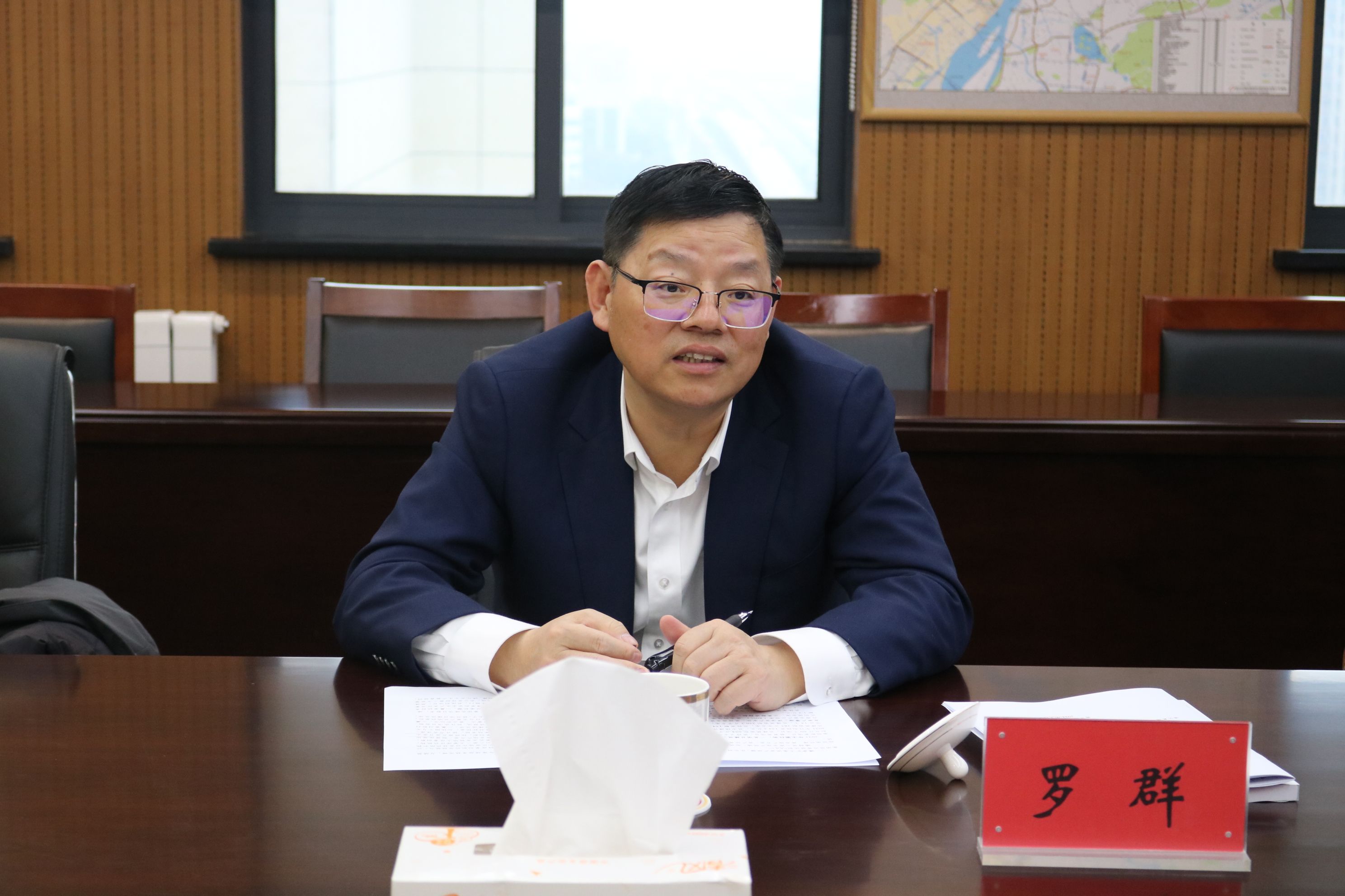 罗常委调研NG娱乐集团工作