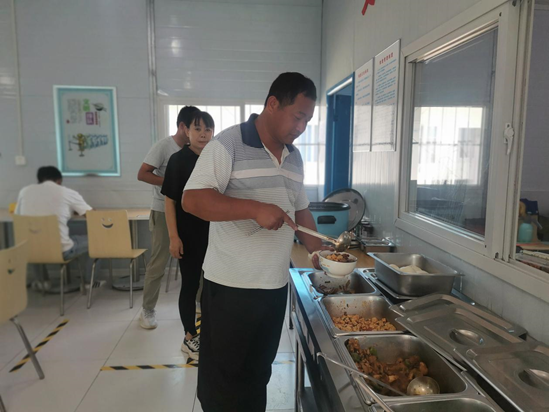 南京NG娱乐集团：打造暖心工地，，，，，，，，助推项目高质量发展