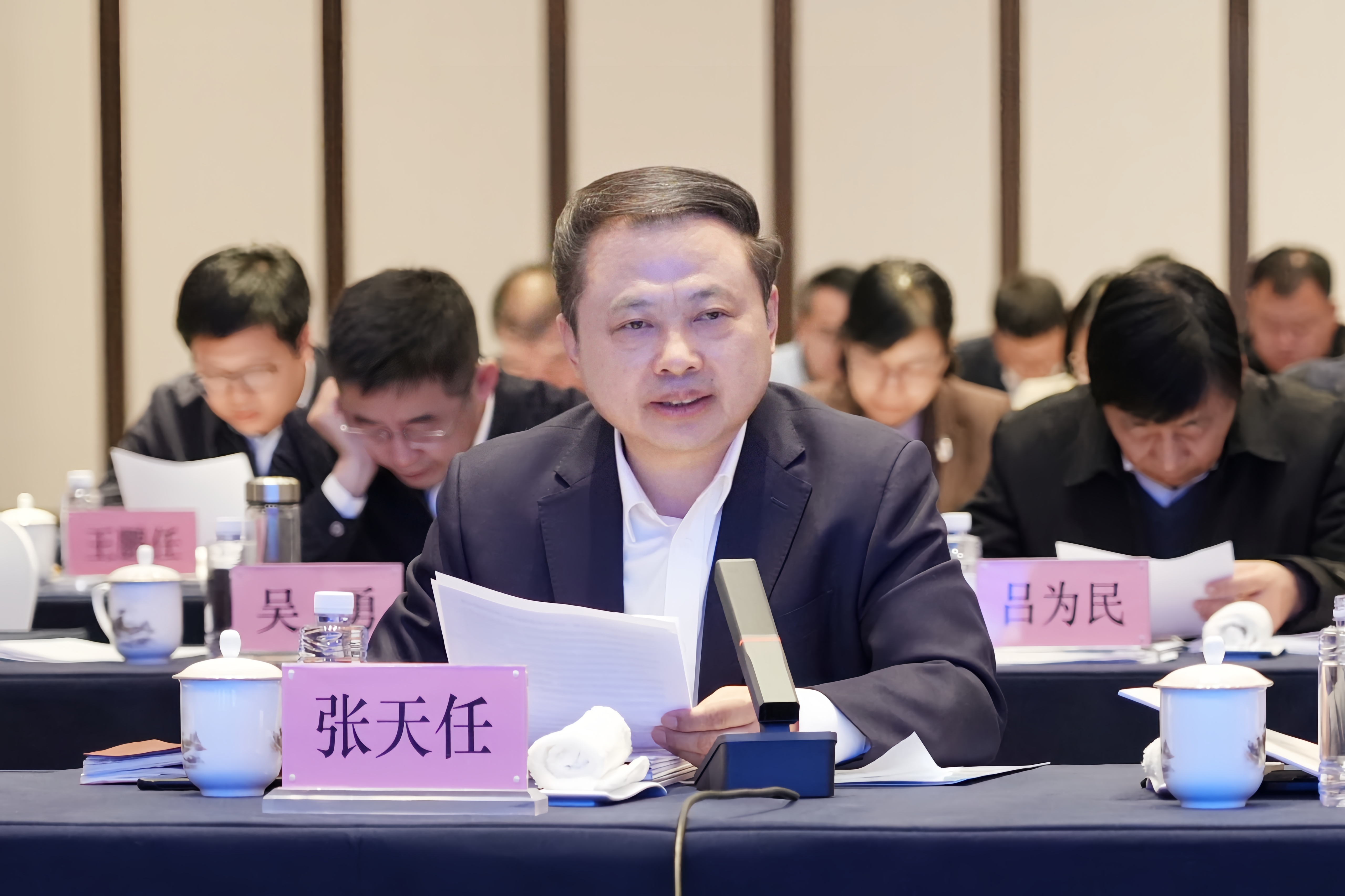 董事长作互换讲话.jpg